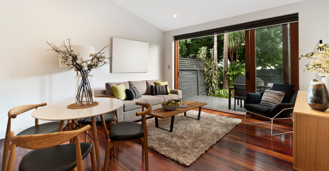 Room addition with midcentury modern furniture